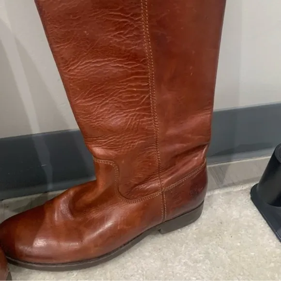 Frye Cowboy Riding Boots Melissa Button 2 in Cognac Brown
