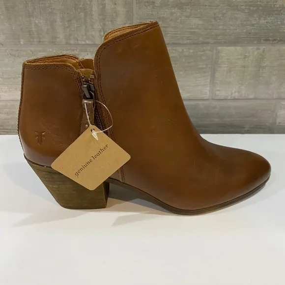 FRYE JUDITH DOUBLE ZIP BROWN SOFT LEATHER ANKLE BOOTS SIZE 8