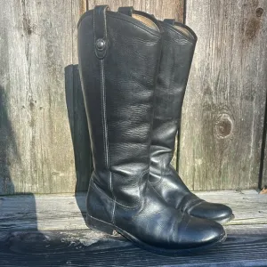 Frye Melissa Button Equestrian-Inspired Tall Boots size 8 B