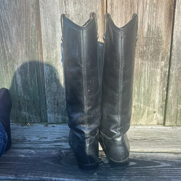 Frye Melissa Button Equestrian-Inspired Tall Boots size 8 B