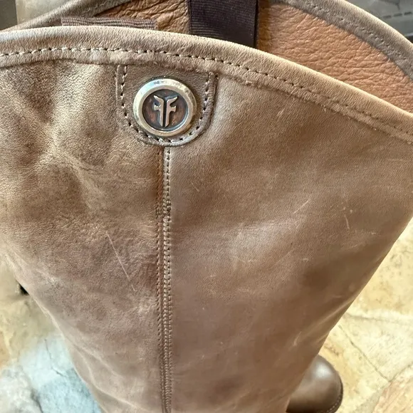 Frye Melissa Button leather Lug Boot Smoke /grey/brown size 9