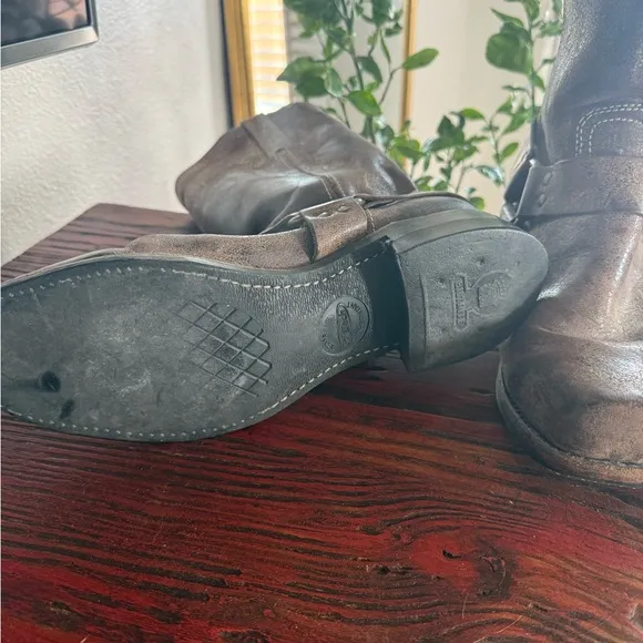 Frye Men's Brown Leather Boots