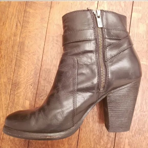 Frye Patty Riding Bootie Black Size 8.5
