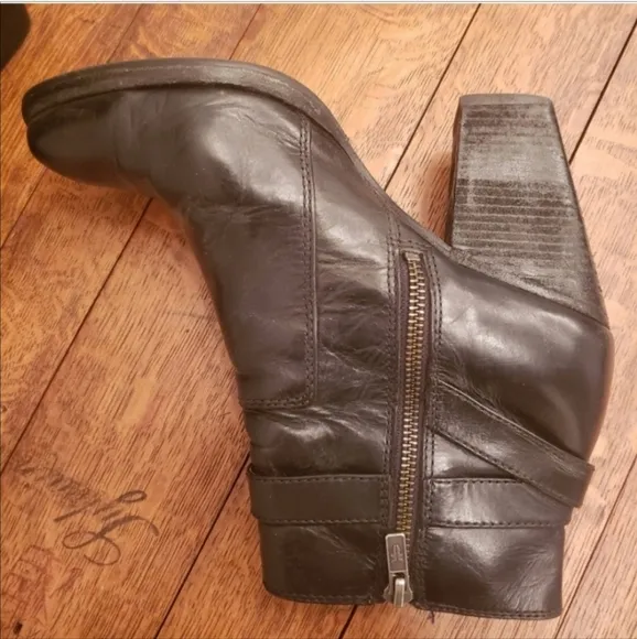 Frye Patty Riding Bootie Black Size 8.5