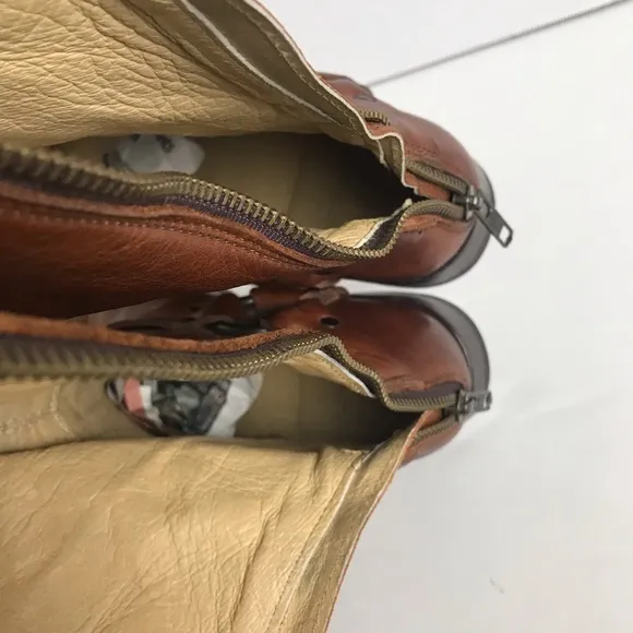 Frye Phillip Harness Tall Cognac Leather Zip Up Boots Womens Sz 7 Equestrian