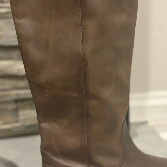 Frye Women’s Size 10 Melissa 2 Button Knee High Riding Boot Vintage Grey Brown