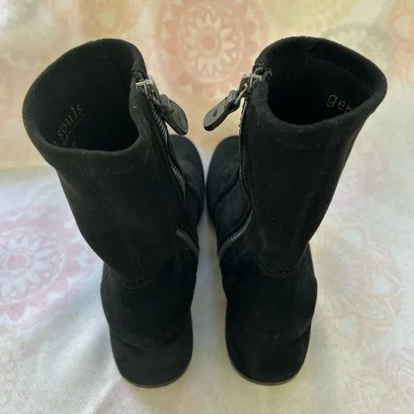 Gentle Souls Kenneth Cole Emily Black Suede Leather Ankle Boots Size 7 E…