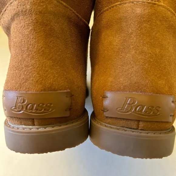 G.H. Bass Aria fold down ankle tan boots suede/leather &amp; sherpa trim Sz-10M. L