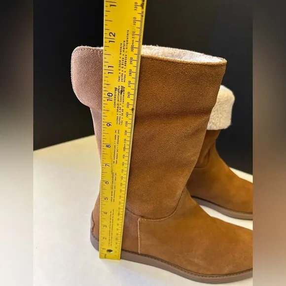 G.H. Bass Aria fold down ankle tan boots suede/leather &amp; sherpa trim Sz-10M. L