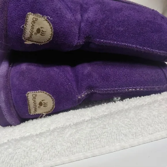 Girls BearPaw ugg like winter boot