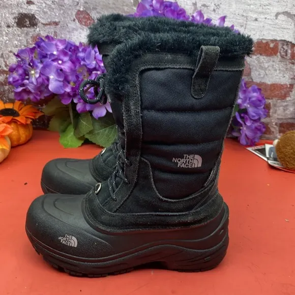 Girls Black Winter Boots The north face SZ 5