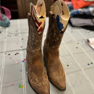 Girl’s Brown Leather Cow girl boots