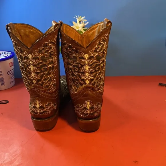 Girls leather boots SZ 2