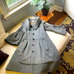 Gorgeous Diane vonFurstenberg Wool Coat, perfect for Fall