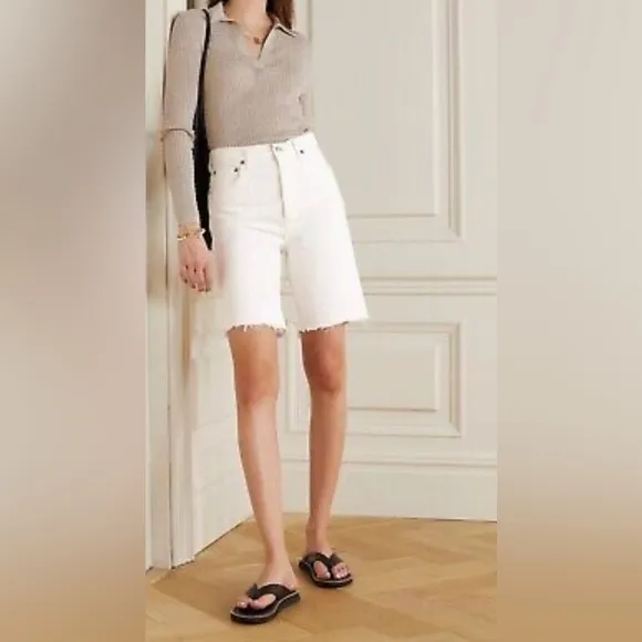 Great Condition AGOLDE 90s Pinch Waist Short in Porcelain Size 27
