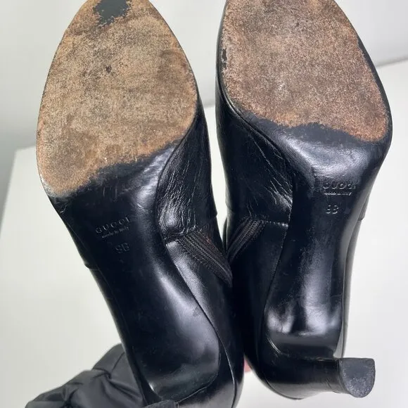 Gucci Women's Black Leather Pointed Toe Side Zip Buckle Ankle Boots US Size 9B