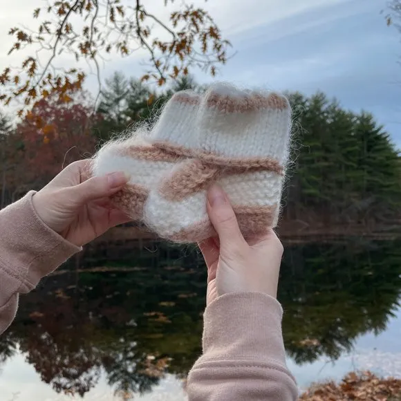 Handmade Wool Kids Booties / Style 12