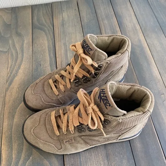 HI-TEC Canvas Leather Hiking Sneaker Boots Lace Up High Top Womens Size 6.5 (J8)