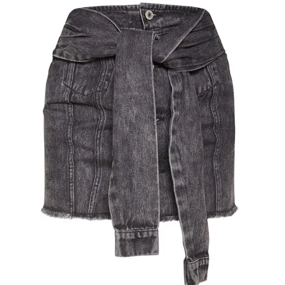 💥HOT ITEM💥Washed Black Tie Front Denim Skirt