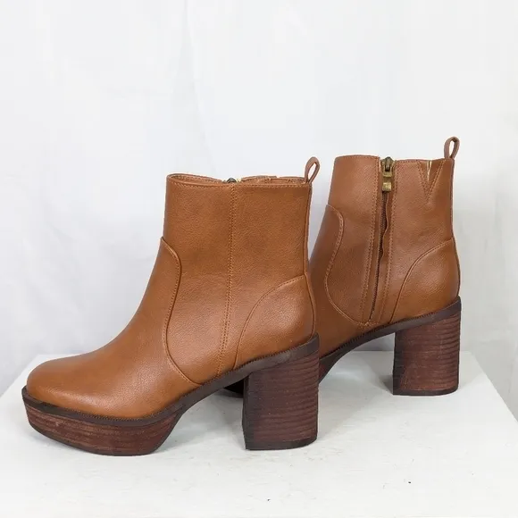 House of Harlow 1960 Festival Faux Leather Chunky Block Heel Ankle Boots
