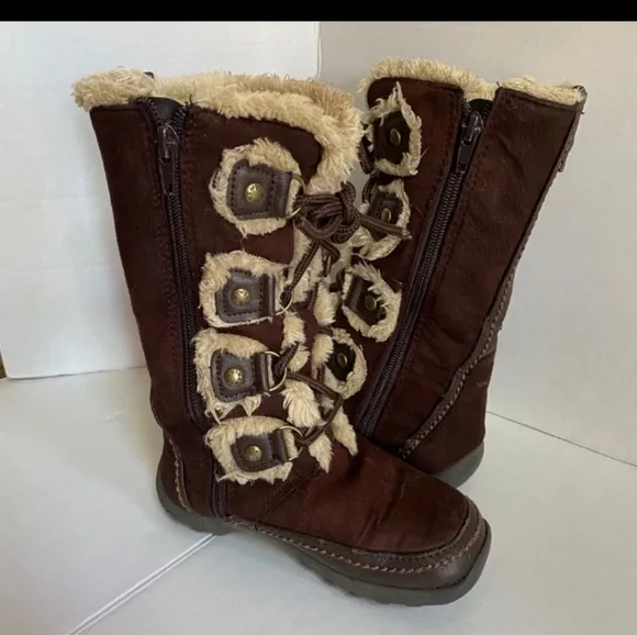 🥳HP🥳Nine West Girls Sizes 11 Boots Brown White Checked