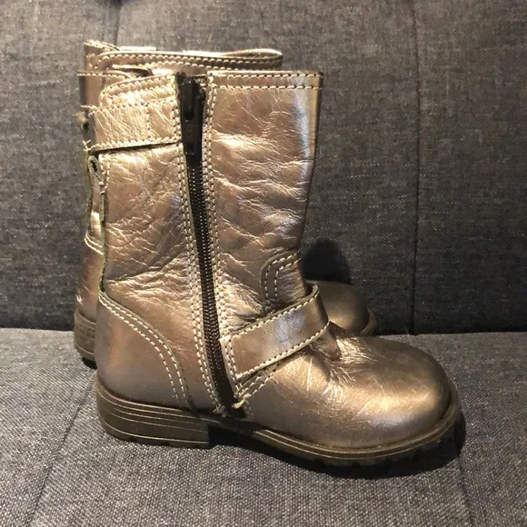ICEBERG BABY LEATHER BOOTS