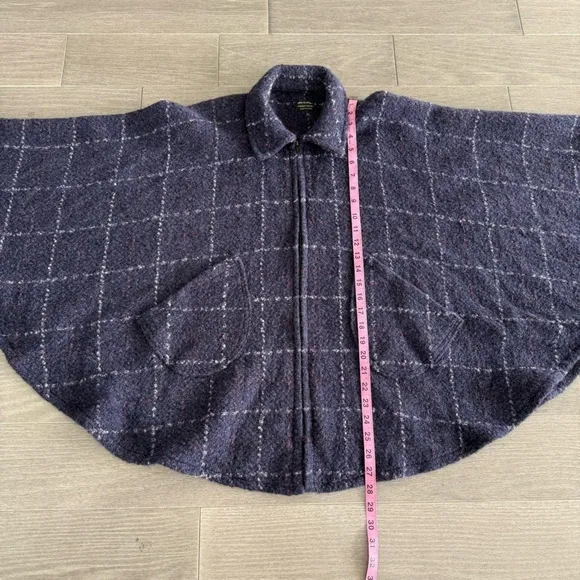 John Branigan Weavers Ireland Poncho Cape Jacket Blue Plaid Wool Tweed Boucle OS