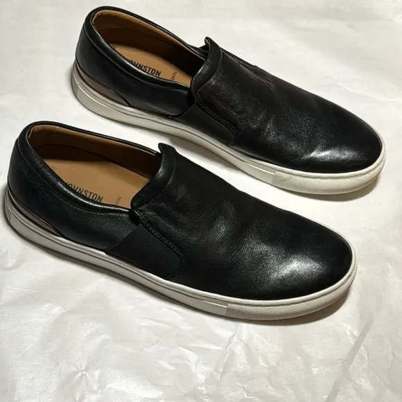 Johnston &amp; Murphy Banks black buttery soft leather slip on men’s shoes 10 1/2