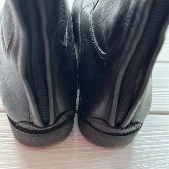 Joie Tall Black Zipper Back Equestrian Style Tall Boots size 5.5