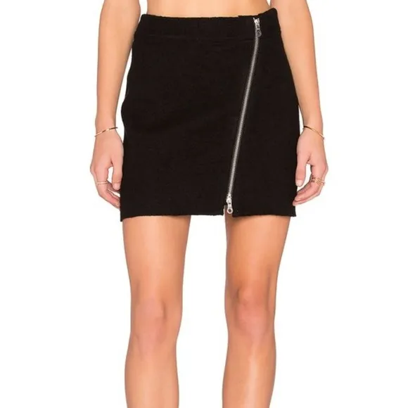 Joie Tyree Mini Skirt Caviar 100% Wool Sz S