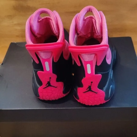 Jordan Drip 23 Pinksicle/black size 3y snow boots