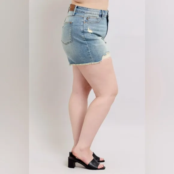 Judy Blue High-Rise Waist Frayed Denim Cut-Off Raw Hem Distressed Jean Shorts