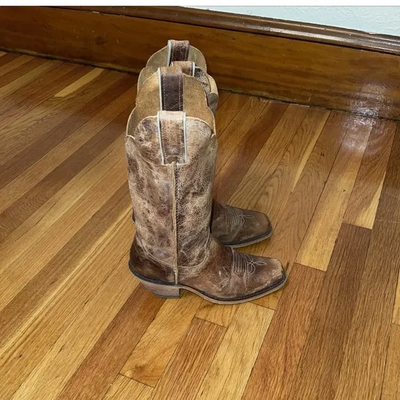 Justin Boots Rustic Distressed Brown Leather Cowboy Rodeo Festival Boots 8.5