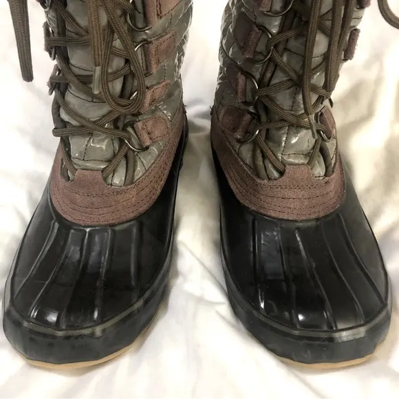 Kamik Scarlet Thinsulate Winter Tall Snow Boots Laced Brown Grey Black size 9