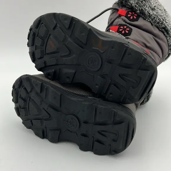 Kamik Snow Boots (toddler size 8)