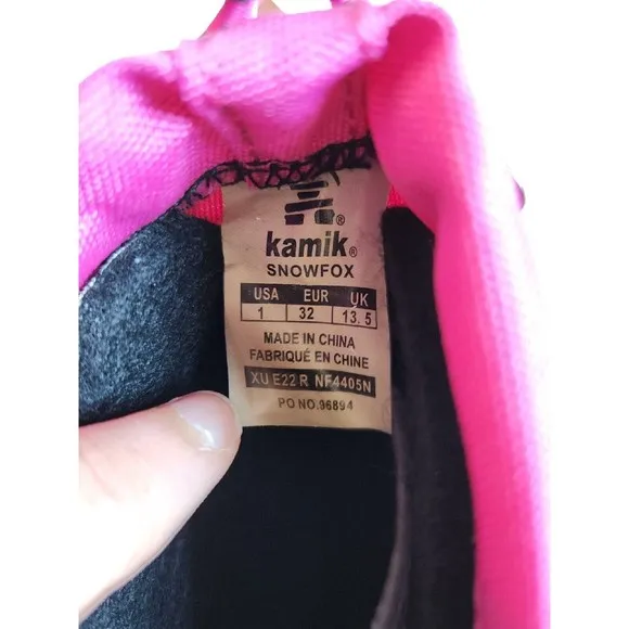 KAMIK Snowfox Snow Boots Kids Youth Girls 1 Pink Black NEW