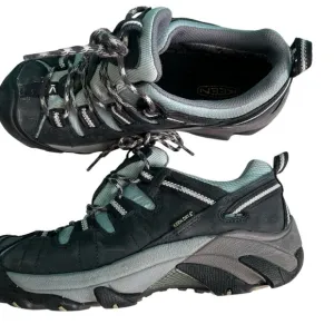 KEEN 7.5 Hiking Women’s Shoes Targhee II Voyageur or Circadia Athletic Shoe WP