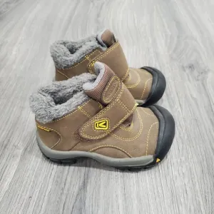 Keen Boots Baby Kids Size 8 Kootenay Fleece Lined Water Proof Leather Unisex