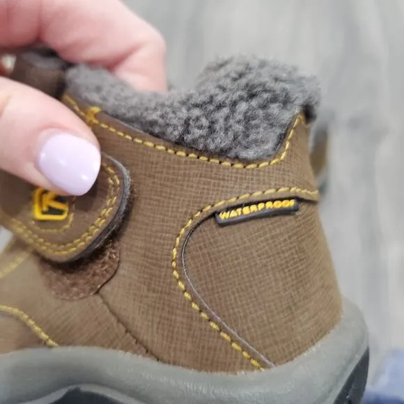 Keen Boots Baby Kids Size 8 Kootenay Fleece Lined Water Proof Leather Unisex