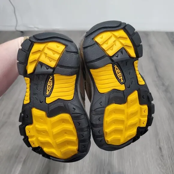 Keen Boots Baby Kids Size 8 Kootenay Fleece Lined Water Proof Leather Unisex