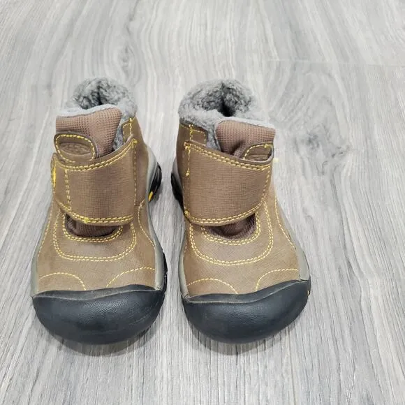 Keen Boots Baby Kids Size 8 Kootenay Fleece Lined Water Proof Leather Unisex