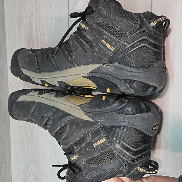 Keen Men's Utility Steel Toe Work Leather/Mesh  Boots Sneakers Sz 11EE Waterproo