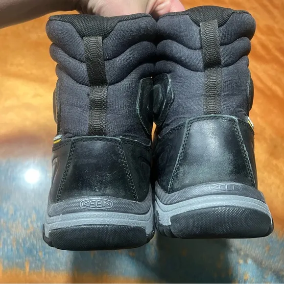 Keen Targhee Polar Leather Insulated Waterproof  Cold Weather Work Boots 11.5