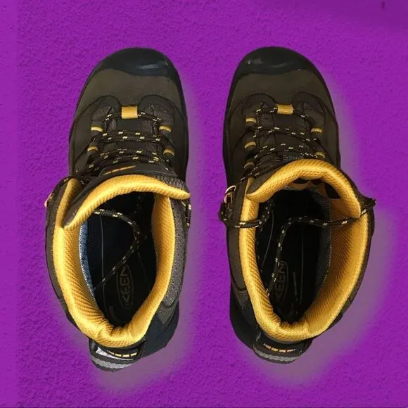 Keen Women Size 7 Hiking Boots (Durand 2)!