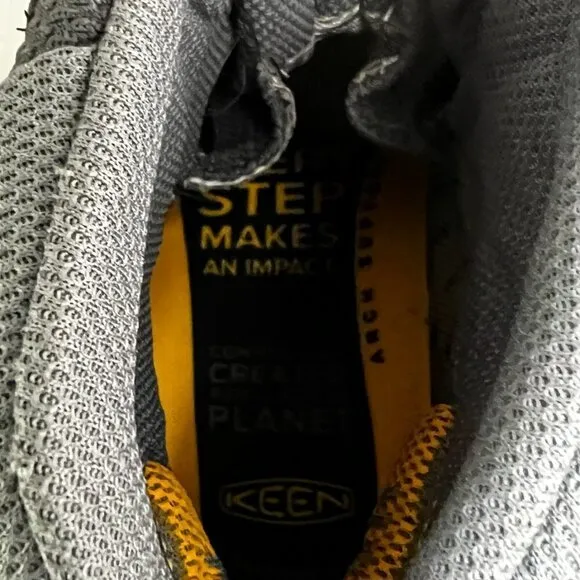 KEEN Women's Mid Height Comfortable Waterproof Hiking Boots Size 7.5
