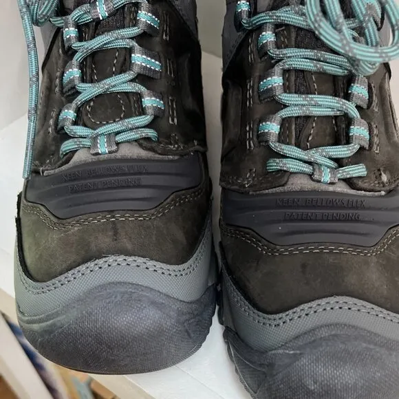 KEEN Women's Mid Height Comfortable Waterproof Hiking Boots Size 7.5