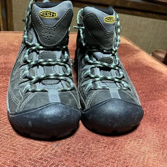 KEEN 1014997 Targhee II Mid WP Women's Raven Dark Gray Hiking Trail BOOTS