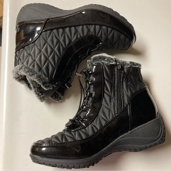 Khombu Waterproof Winter Ankle Snow Boots - Molly NWOT Size:  8M