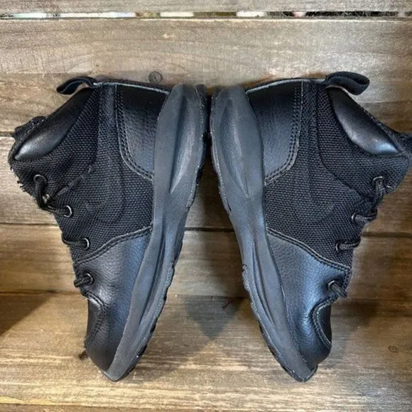 Kids Childrens Nike Air Manoa ACG Black Leather Hiking Ankle Boots Size 10 C GUC