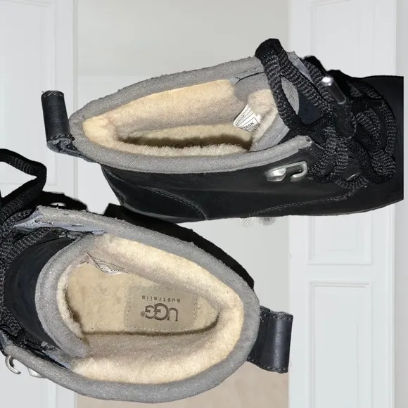 Kids Waterproof Ugg Boots Size USA 4